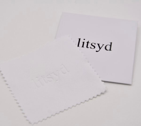 Jewellery polishing cloth