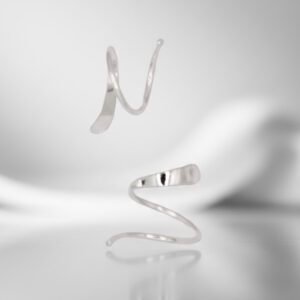 Entanglement | Modern Spiral Design