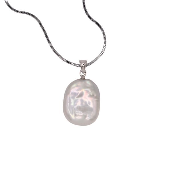 Baroque pearl pendant